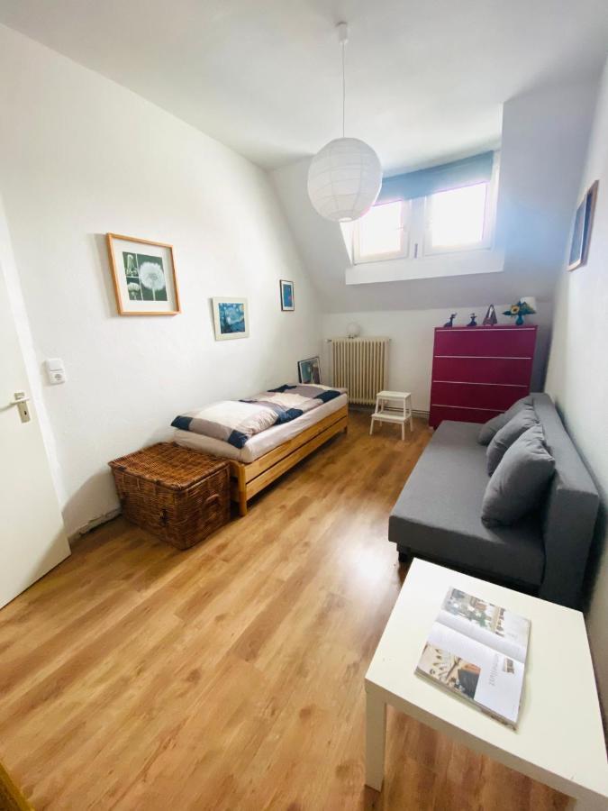 Hannover List 2 Bedroom Home Away From Home エクステリア 写真
